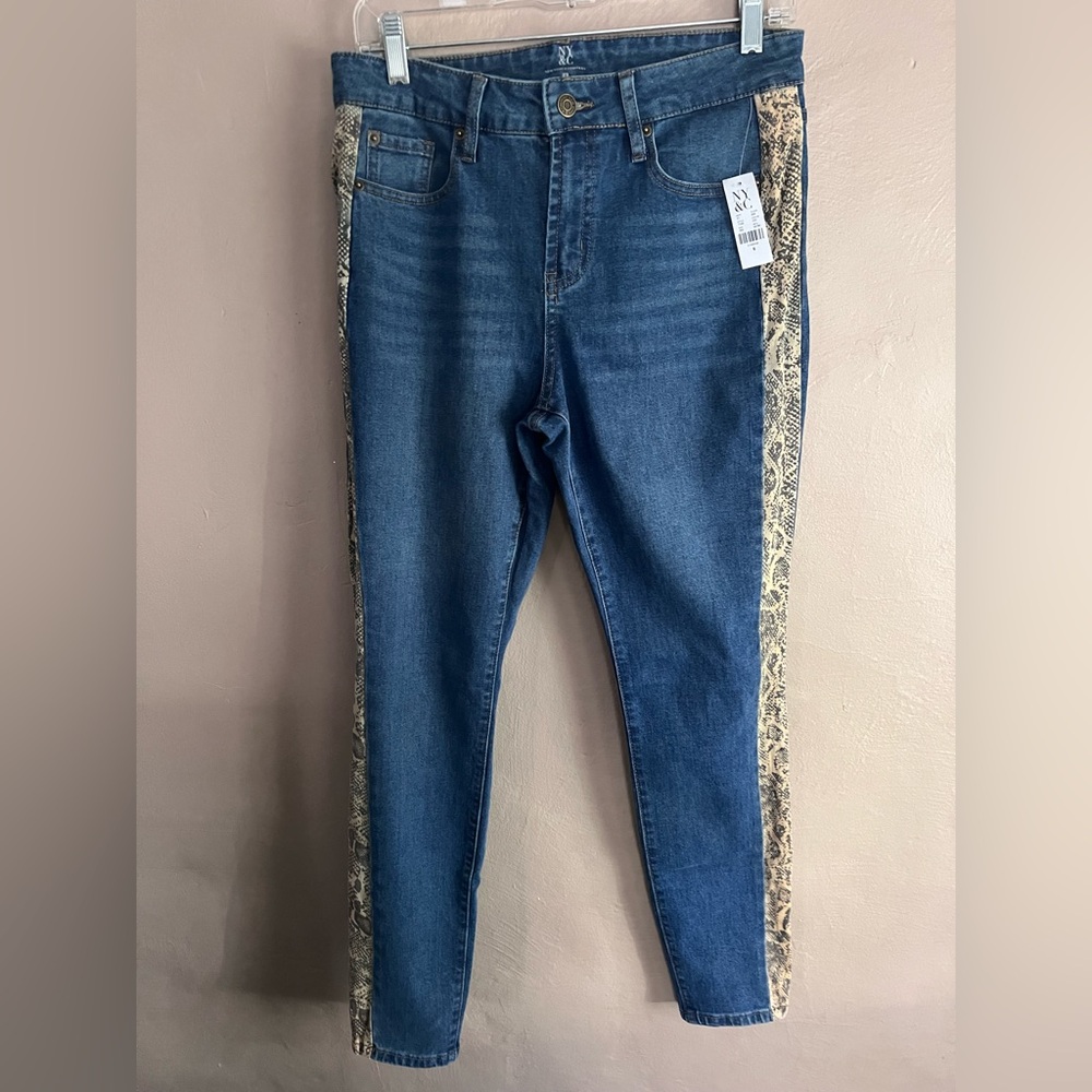 New York & Company Blue Skinny Jeans